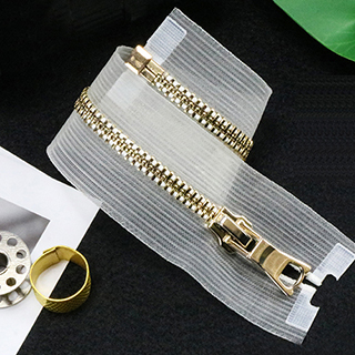 Metal Zipper With Fishing Net Tape